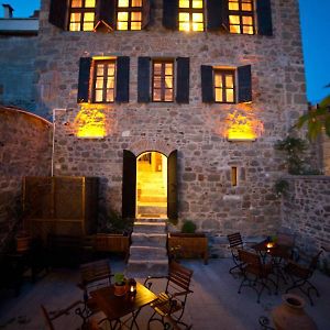 Aristonicus Boutique Hotel